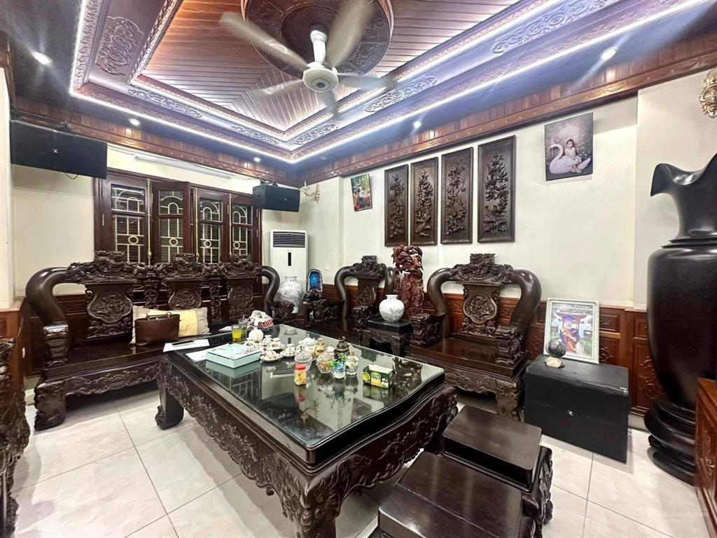Gần phố đại la 55m2 x5t giá 9.7 tỷ sổ cc có tl 2 thoáng dân xây có tl bao qh