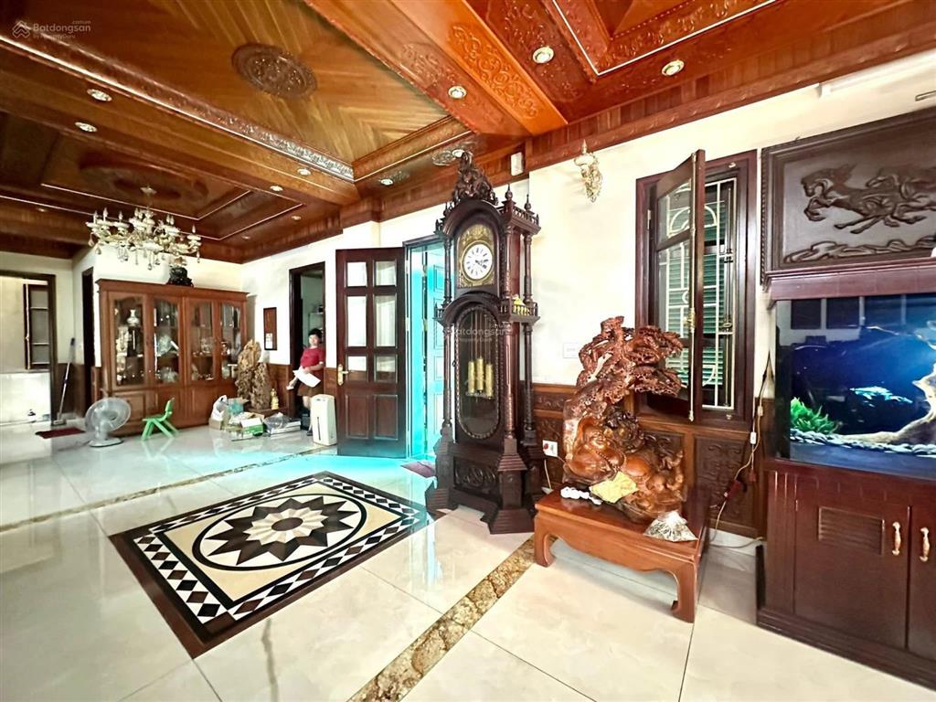 Gần phố đại la 55m2 x5t giá 9.7 tỷ sổ cc có tl 2 thoáng dân xây có tl bao qh