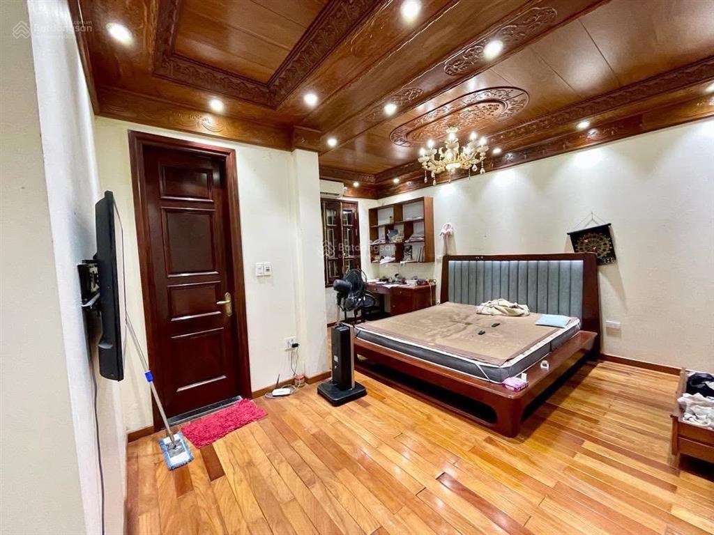 Gần phố đại la 55m2 x5t giá 9.7 tỷ sổ cc có tl 2 thoáng dân xây có tl bao qh