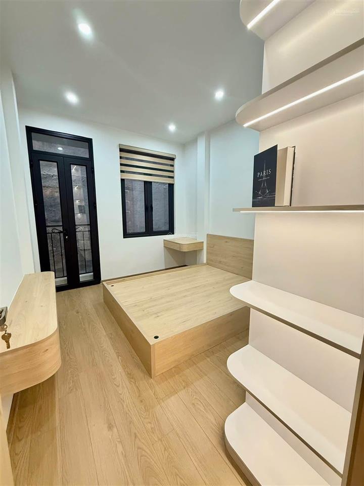 Ô tô đỗ cổng phố lương khánh thiện 40m2 x4t giá nhỉnh 8 tỷ sổ cc kd có tl