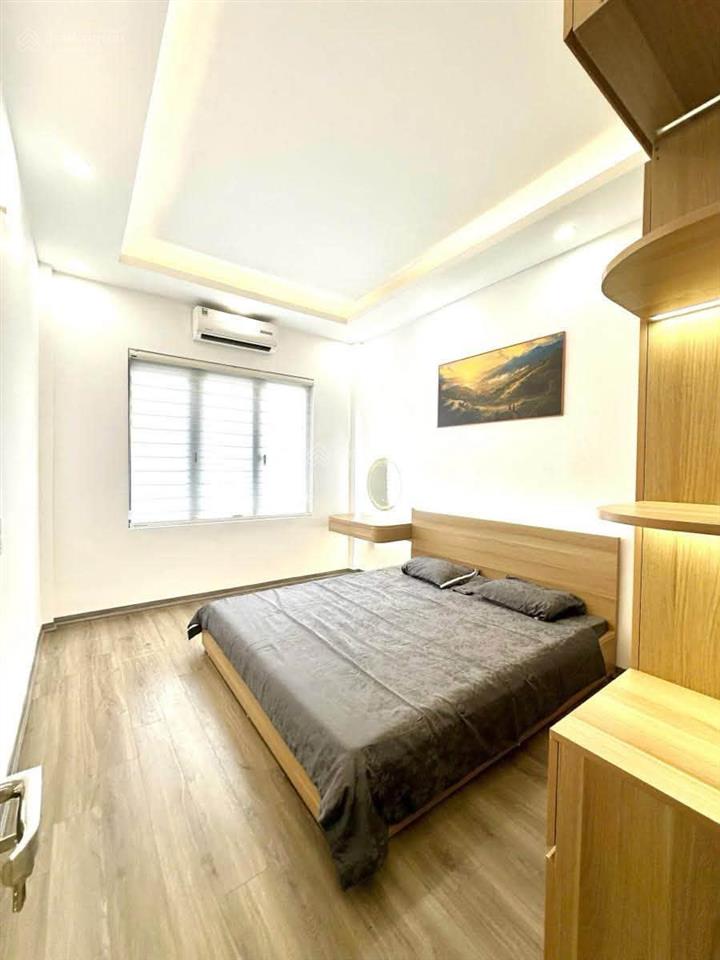 Nhà trương định, 2 mặt ngõ, ngõ thông, 30m ra ô tô, 2 thoáng, mới đẹp, tặng full nt, sổ cc, 38m2