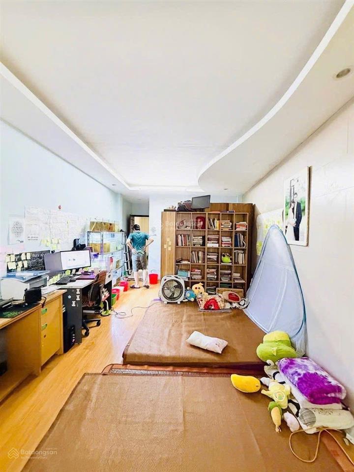 Ô tô đỗ phố minh khai 42m2 x 5t giá 7.5 tỷ kd 2 thoáng nguyên bản sổ cc có tl