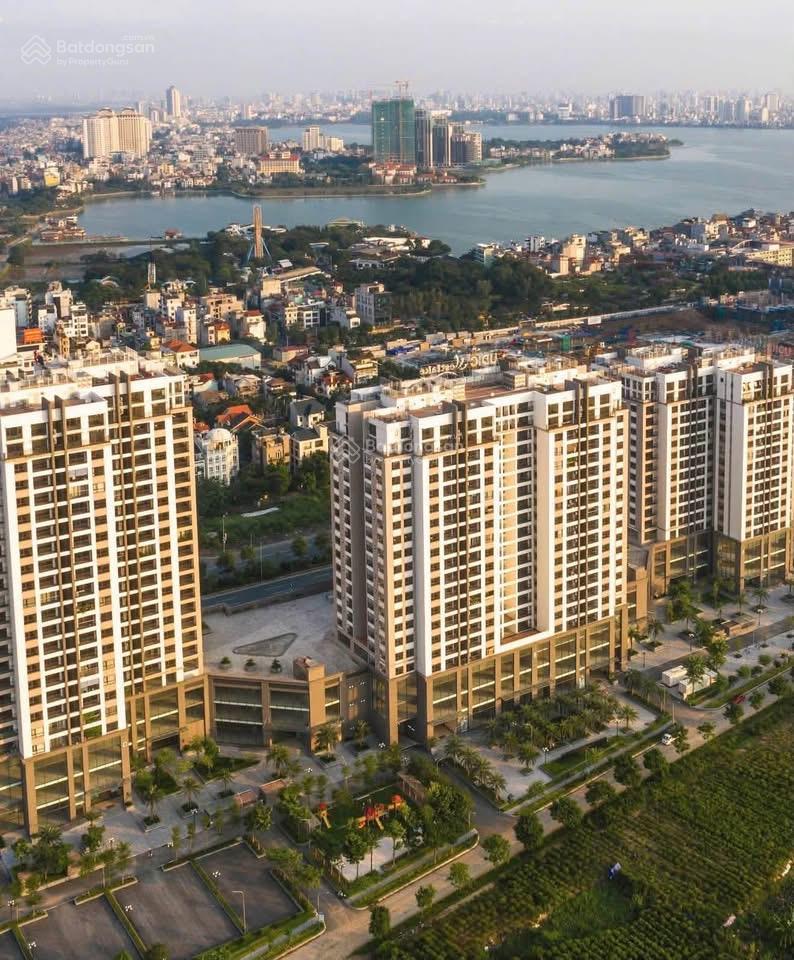 Bán chung cư time city 110.6m2 t4 lô góc 2 thoáng, 3pn 2wc 2 lô gia có suốt ô tô view đẹp