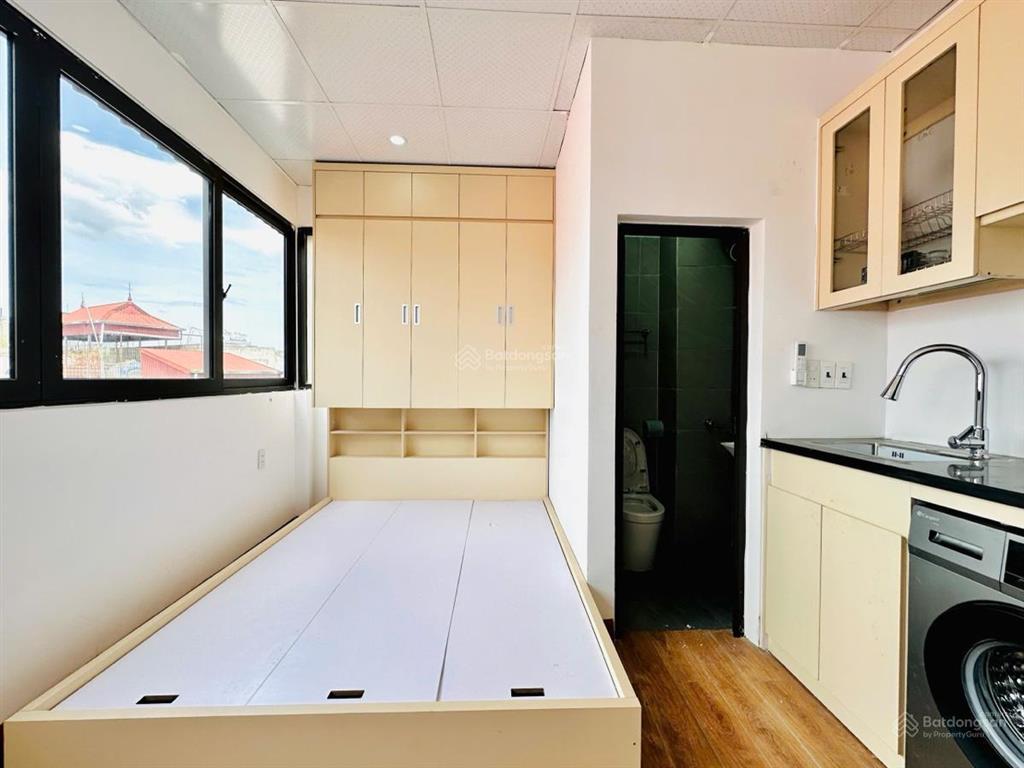 Giảm chào 1 tỷ phố minh khai 70m2 x7t thang máy đủ pccc gpxd 13p kép kín sổ cc có tl bao qh