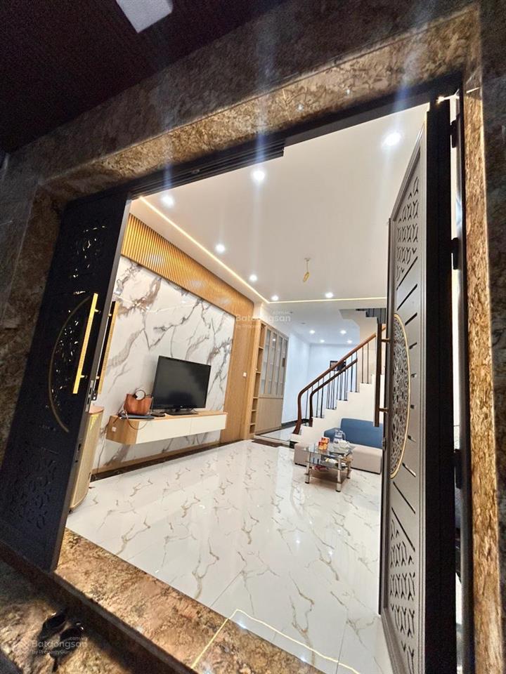 Ô tô đỗ cổng phố minh khai 45m2 x 4t nhà đẹp dân xây 2 thoáng kd sổ cc giá 7.7 tỷ có tl bao qh