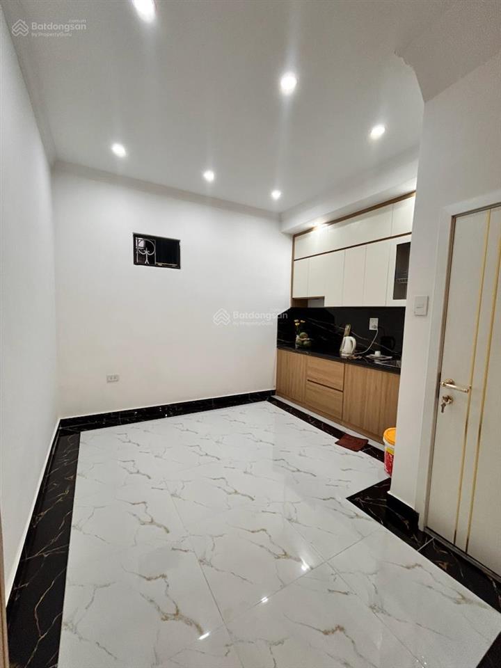 Ô tô đỗ cổng phố minh khai 45m2 x 4t nhà đẹp dân xây 2 thoáng kd sổ cc giá 7.7 tỷ có tl bao qh