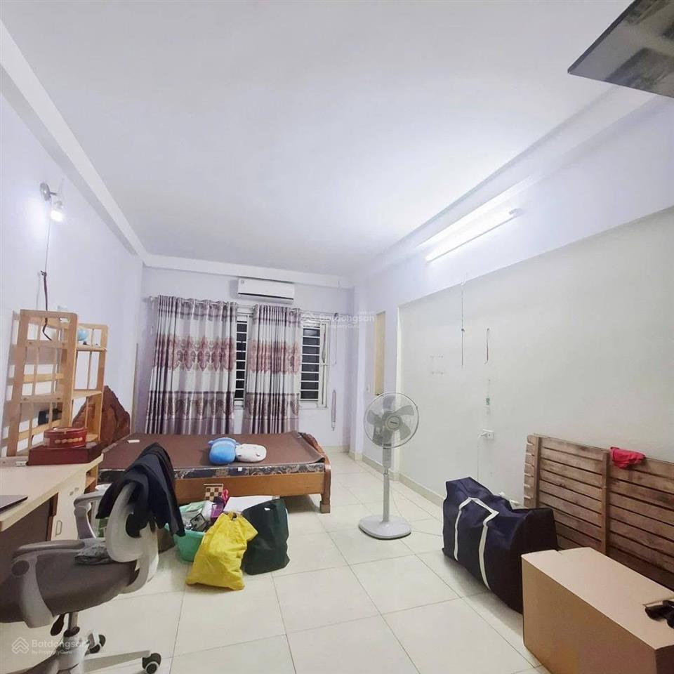 Ô tô đỗ phố tam trinh 35m2 x5t dân xây 2 thoáng sổ cc có tl bao qh, giá nhỉnh 6 tỷ vợt ngay