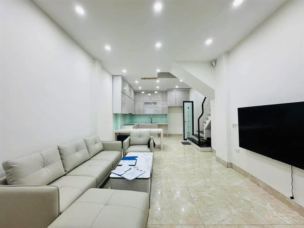 Ô tô đỗ cổng phố bạch mai 45m2 x5t giá nhỉnh 8 tỷ sổ cc 2 thoáng dân xây có tl