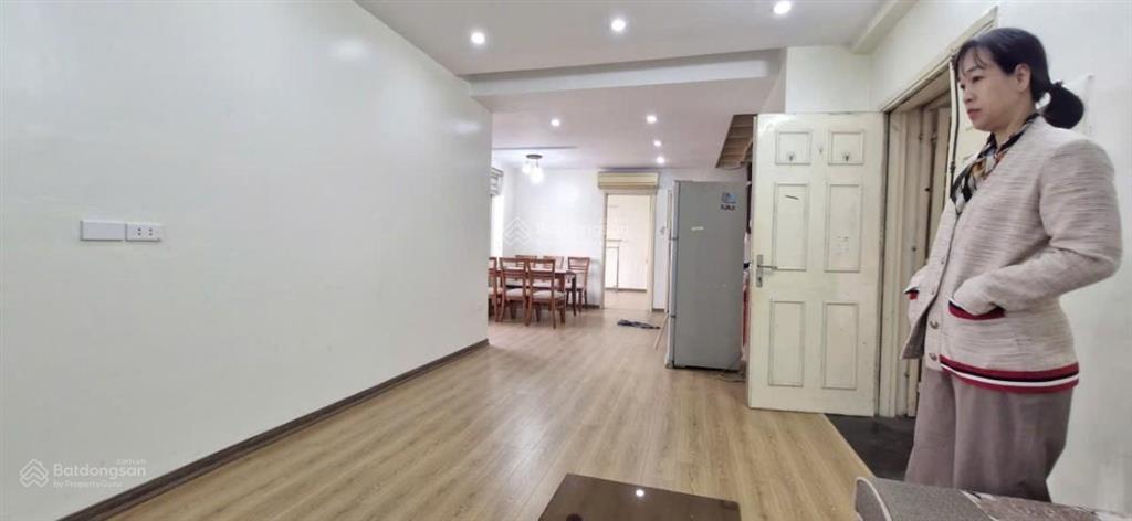 Bán chung cư phố lạc trung 103m2 t10, 3 phòng ngủ 2 wc 2 thoáng full nội thất sổ đỏ cc giá 7.9 tỷ