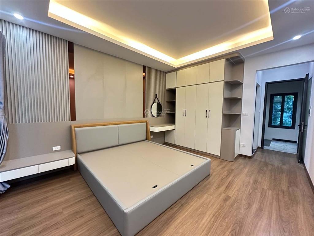 Minh khai, ôtô đỗ cửa, 2 thoáng trước sau, kinh doanh, 5 tầng thang máy, full nội thất, sđcc