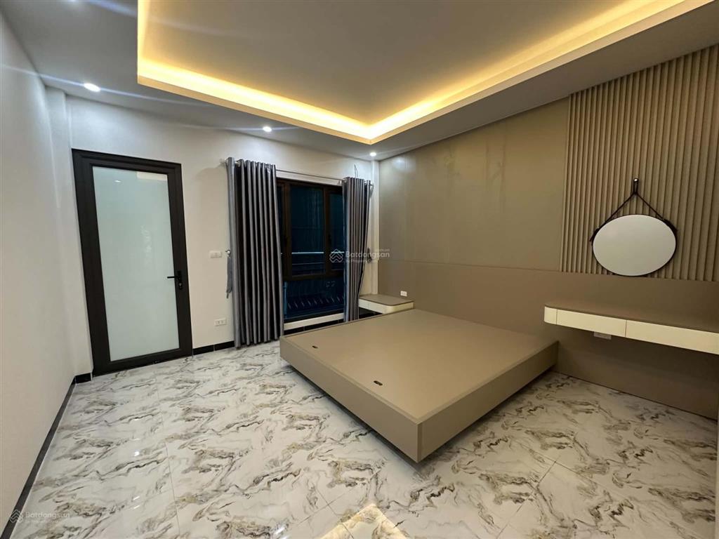 Minh khai, ôtô đỗ cửa, 2 thoáng trước sau, kinh doanh, 5 tầng thang máy, full nội thất, sđcc