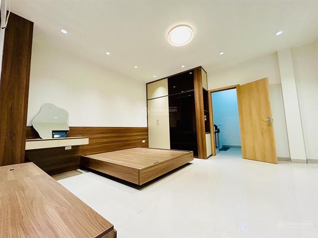 Gần phố mình khai 45m2 x5t giá nhỉnh 7 tỷ sổ cc 2 thoáng dân xây có tl bao qh