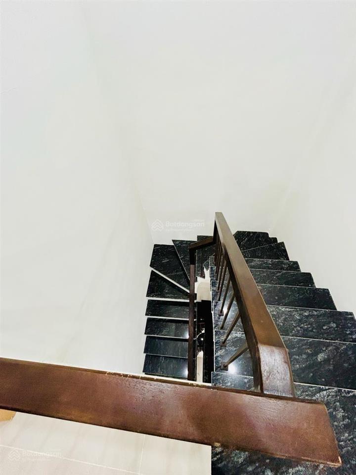 Gần phố mình khai 45m2 x5t giá nhỉnh 7 tỷ sổ cc 2 thoáng dân xây có tl bao qh