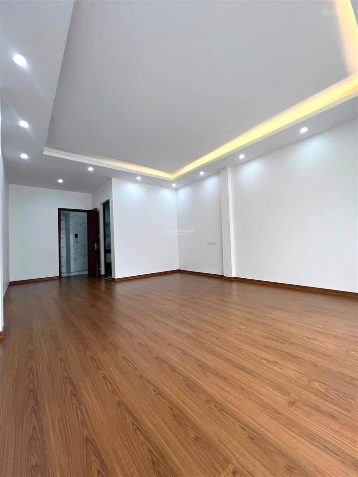 Nhà đẹp ở ngay phố minh khai 46m2 x4t giá nhỉnh 7 tỷ sổ cc có tl 2 thoáng dân xây bao qh