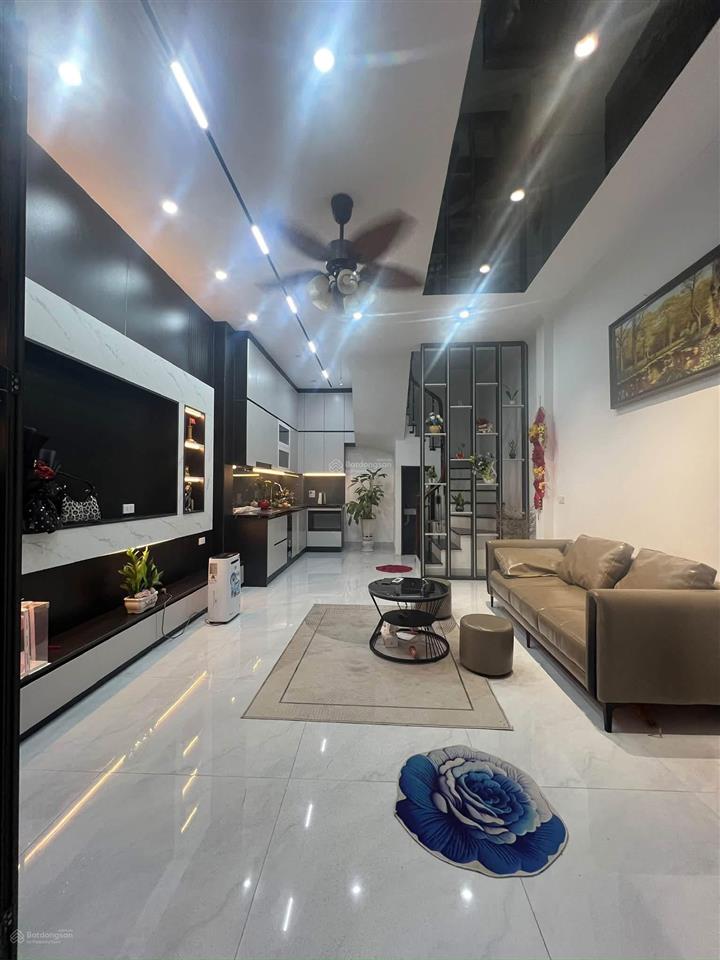 Giảm 400 triệu nhà phố mạc thị bưởi ô tô đỗ cửa 45m2 x5t giá nhỉnh 8 tỷ sổ đỏ cc 2 thoáng dân xây
