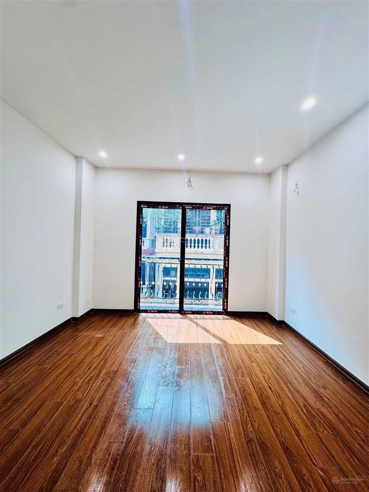 Gần phố trương định 38/50m2 x4t giá 6.2 tỷ sổ đỏ cc 2 thoáng nhà dân có tl bao qh