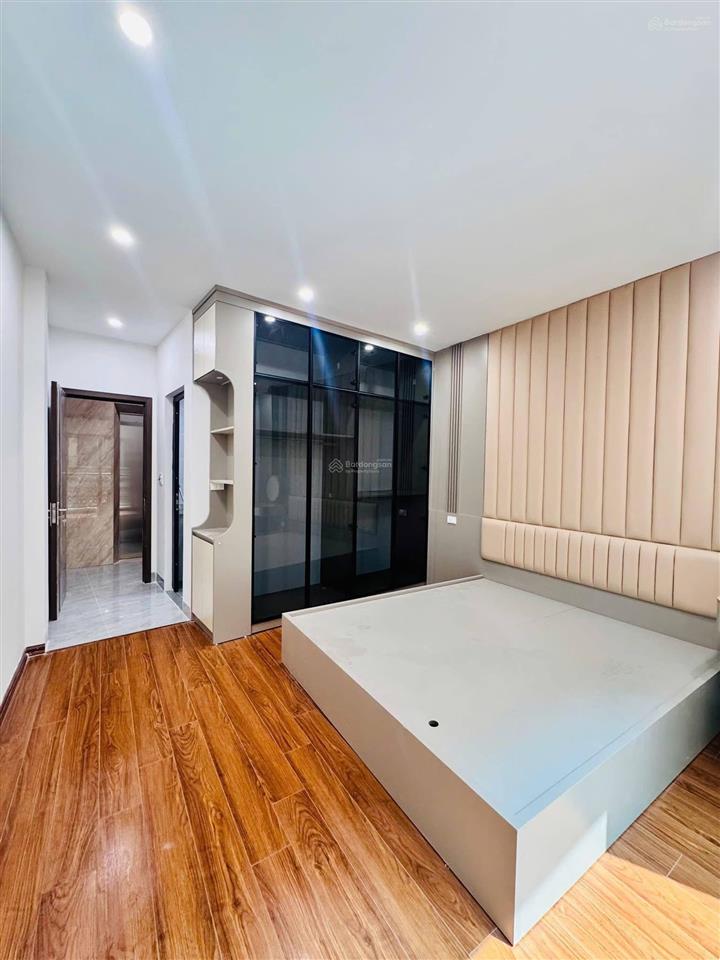 Gần phố trương định 38/50m2 x4t giá 6.2 tỷ sổ đỏ cc 2 thoáng nhà dân có tl bao qh