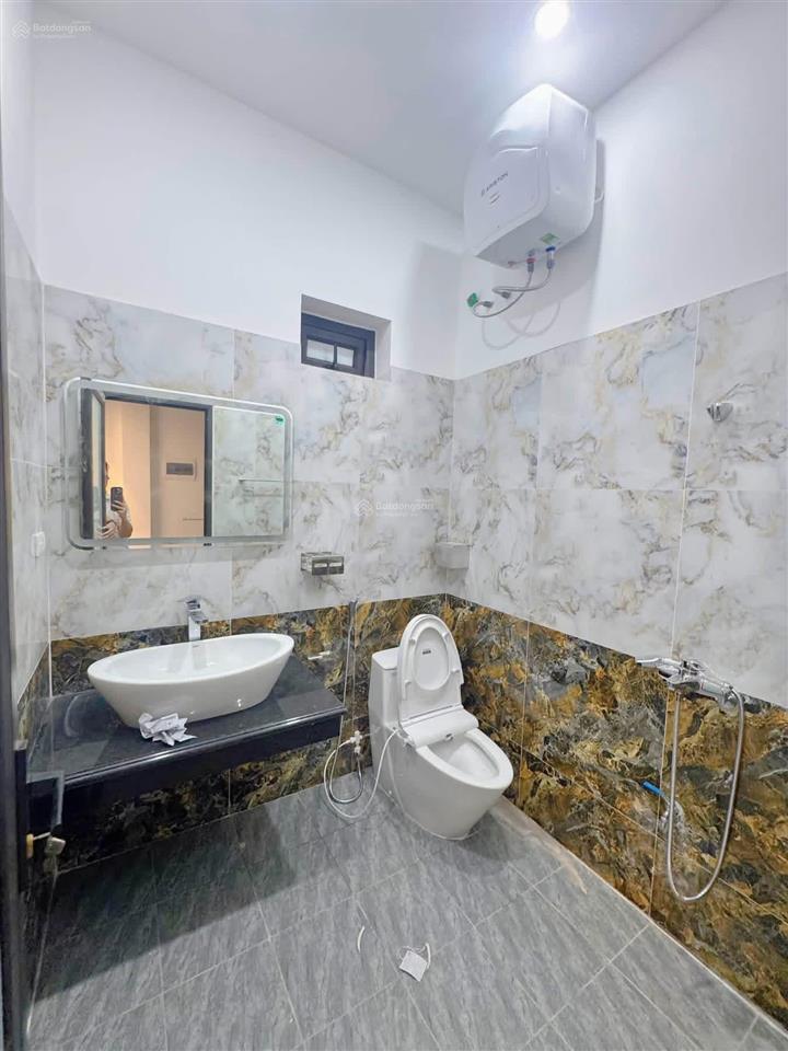 Gần phố mình khai 44m2 x4t giá 7.8 tỷ ngõ nông thông 2 thoáng sổ đỏ cc có tl