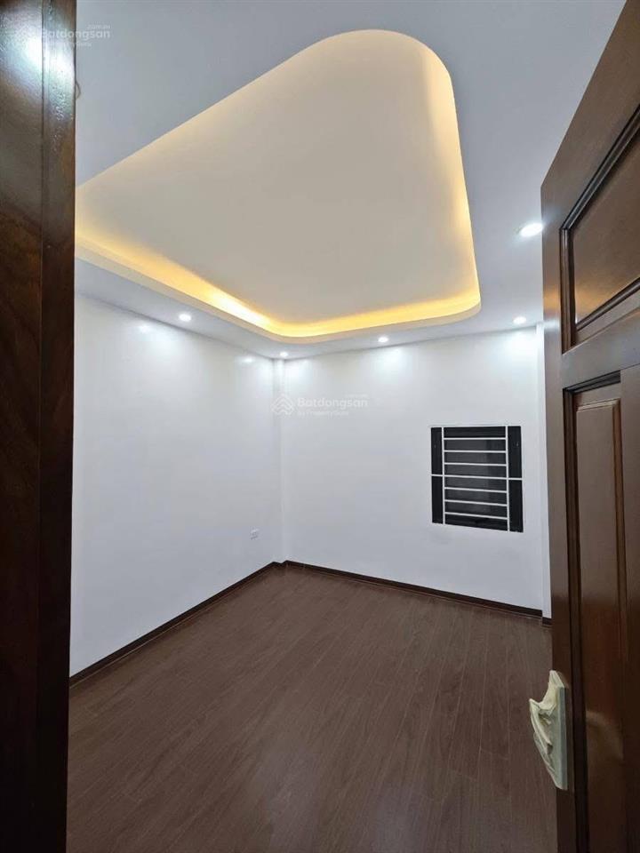 Ô tô đỗ cổng phố minh khai 42m2 x5t giá nhỉnh 7 tỷ sổ đỏ cc 2 thoáng trước sau có tl bao qh