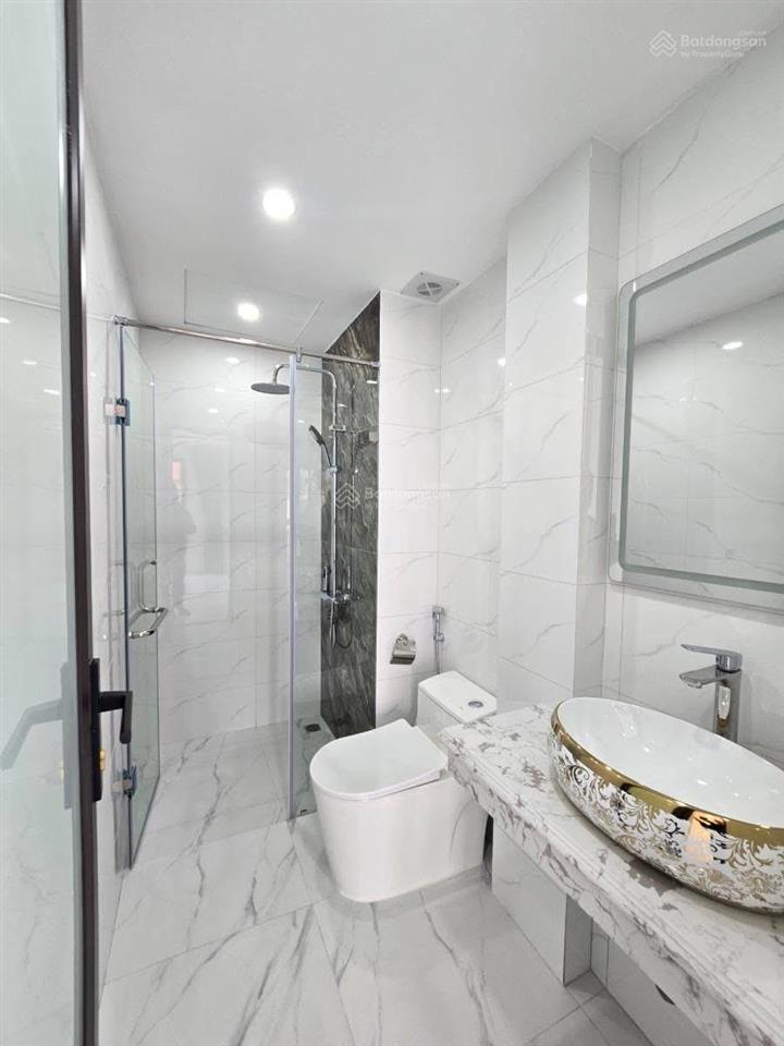 Gần phố mình khai 35m2 x5t giá 6.45 tỷ sổ cc có tl bao qh 2 thoáng dân xây ở ngay
