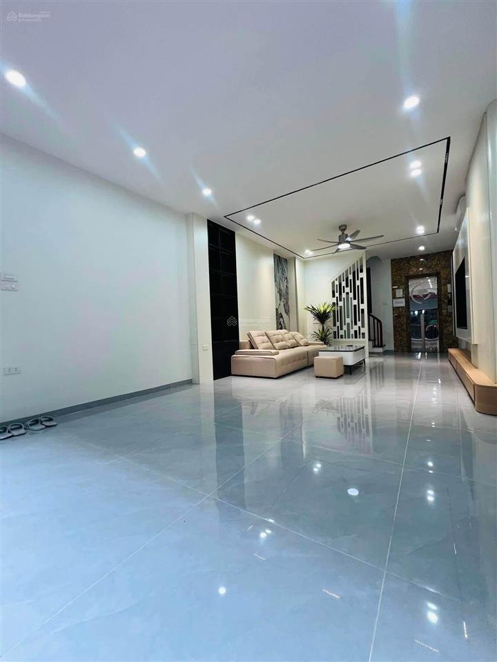 Ô tô đỗ phố trần đại nghĩa 70m2x4t giá 13 tỷ sổ cc có tl 2 thoáng ở ngay bao qh