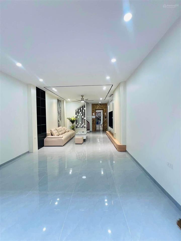 Ô tô đỗ phố trần đại nghĩa 70m2x4t giá 13 tỷ sổ cc có tl 2 thoáng ở ngay bao qh
