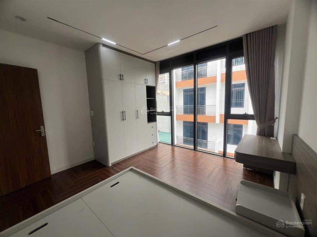 Ô tô đỗ cửa phố đại la 35m2 x5t giá 7 tỷ sổ cc kinh doanh 3 thoáng có tl bao qh