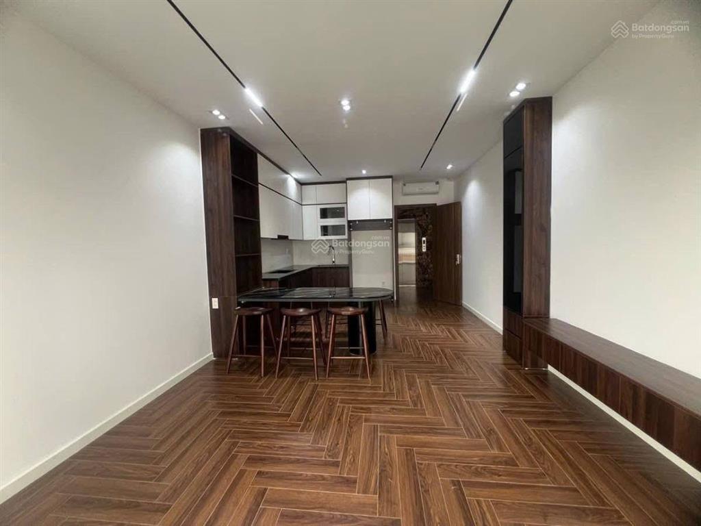 Ô tô đỗ cửa phố đại la 35m2 x5t giá 7 tỷ sổ cc kinh doanh 3 thoáng có tl bao qh