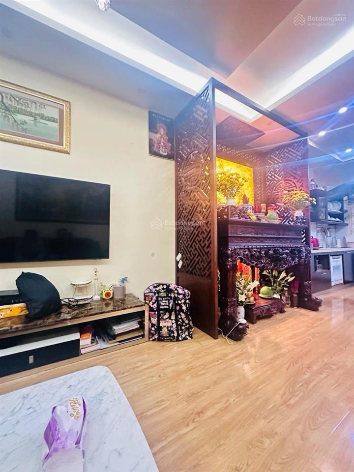 Lô góc phố trương định 40m2 x5t giá 6.9 tỷ sổ cc có tl 2 thoáng nhà dân có tl bao qh