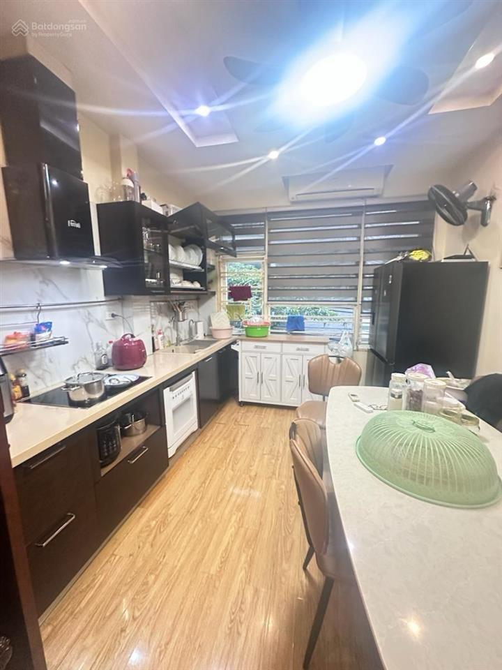 Lô góc phố trương định 40m2 x5t giá 6.9 tỷ sổ cc có tl 2 thoáng nhà dân có tl bao qh
