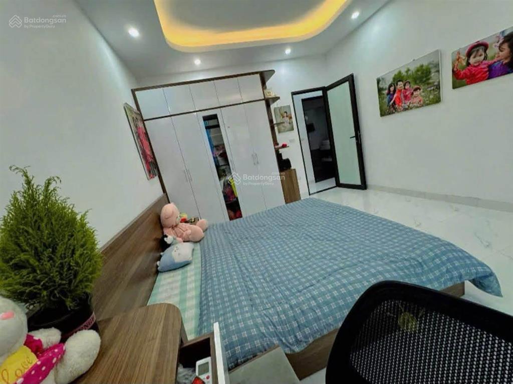 Ô tô đỗ cổng phố trần khát chân 45m2 x4t giá 7.5 tỷ 2 thoáng dân xây sổ đỏ cc có tl bao qh