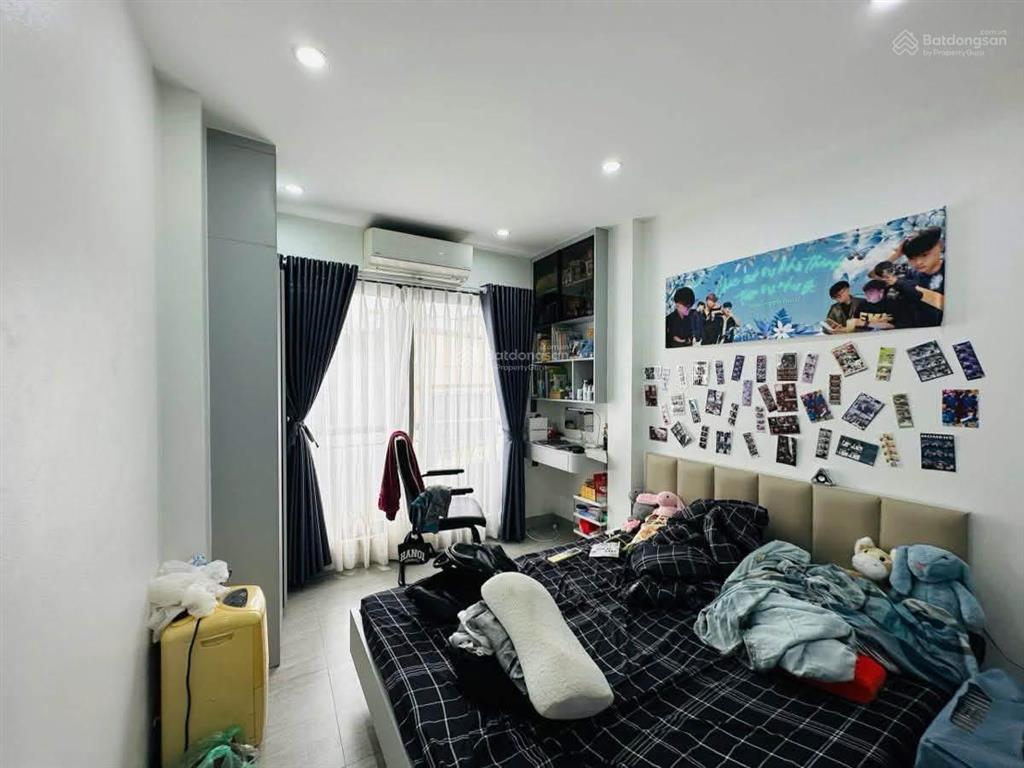 Gần phố trương định 33m2 x 5t giá 6.3 tỷ nhà dân xây chắc chắn 2 thoáng ở ngay sổ cc có tl