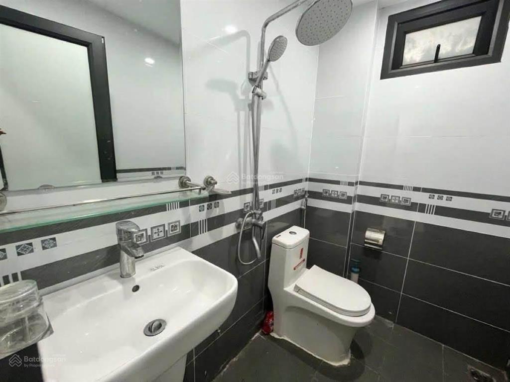 Gần phố trương định 41m2 x4t giá 7.6 tỷ sổ cc 2 thoáng nhà đẹp ở ngay có tl