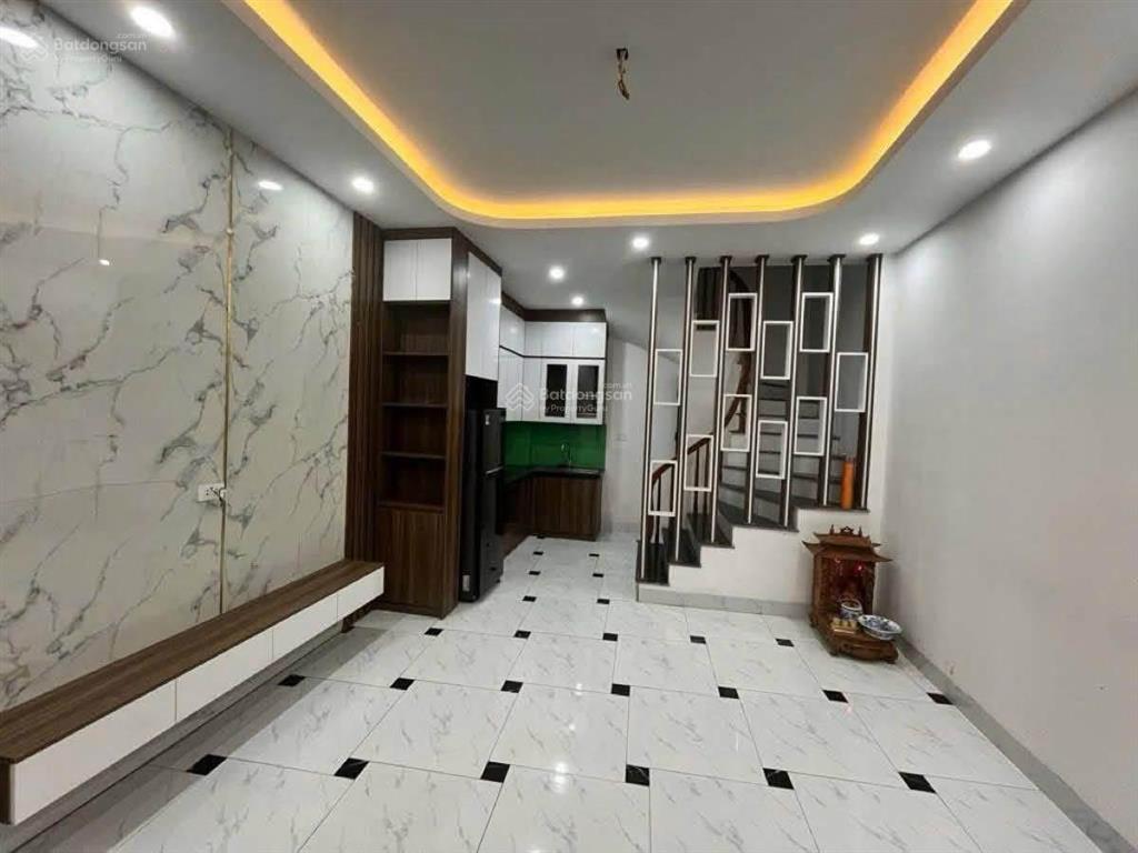 Gần phố trương định 41m2 x4t giá 7.6 tỷ sổ cc 2 thoáng nhà đẹp ở ngay có tl