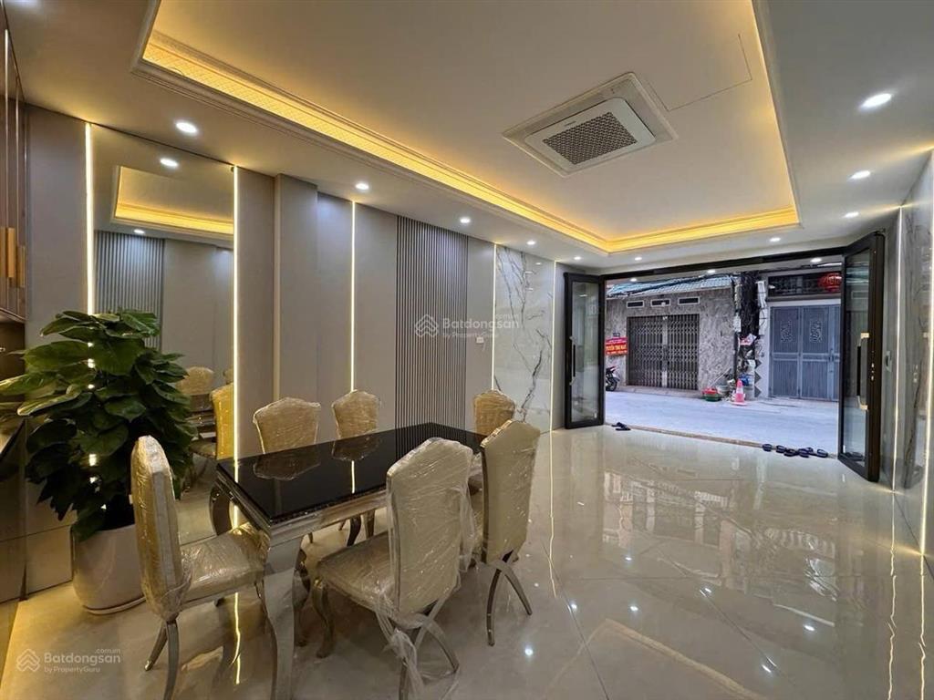 Phân lô ô tô vào nhà 62 x6t giá hơn 10 tỷ sổ cc 2 thoáng dân xây có tl bao qh