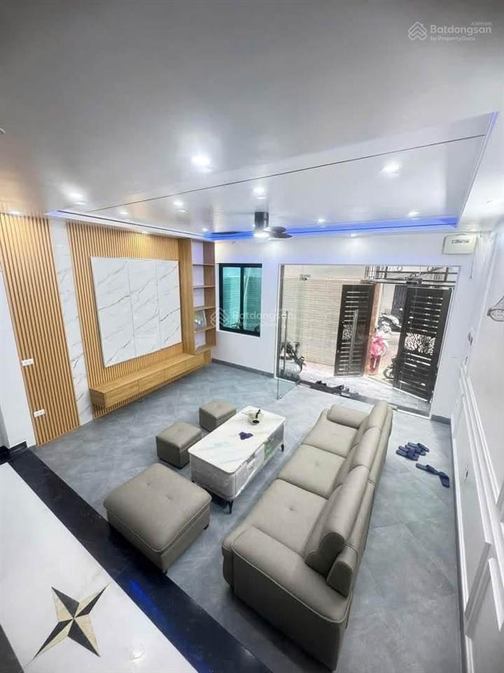 Gần phố trần khát chân 35m2 x5t giá 6.3 tỷ sổ cc 2 thoáng dân xây có tl bao qh