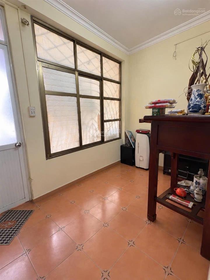 Mặt ngõ kd phố dương văn bé 20 m ra mặt phố nhà đẹp 5t 40m2 giá nhỉnh 6 tỷ sổ cc có tl bao qh