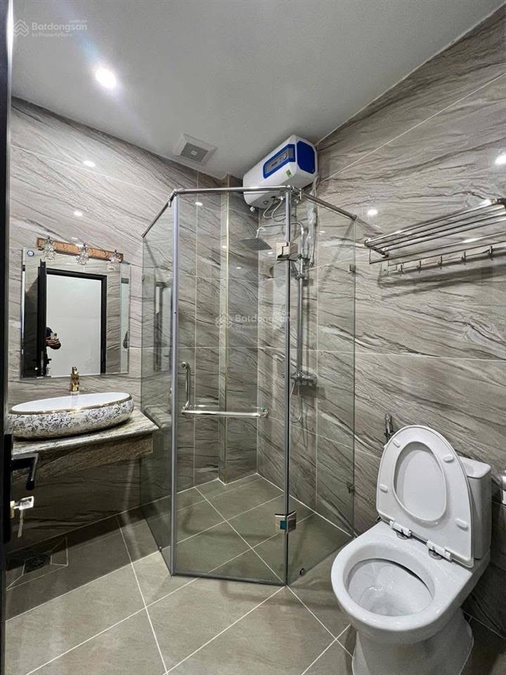 Ô tô đỗ cổng ngõ trại cá 38m2 x5t giá nhỉnh 7 tỷ 2 thoáng dân xây có tl bao qh