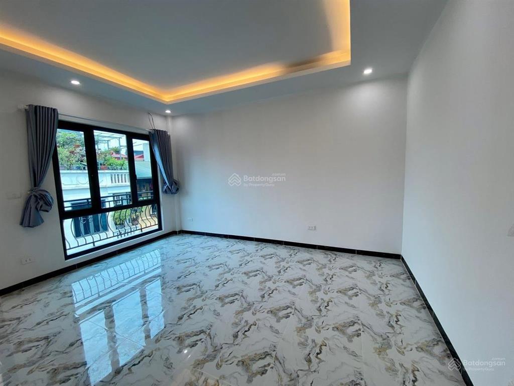 Mặt ngõ ô tô kinh doanh phố minh khai 40m2x5t giá 7.5 tỷ thang máy nhà mới sổ đỏ cc có tl bao qh