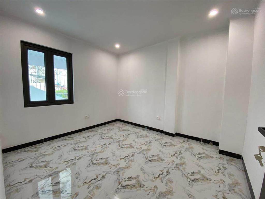 Mặt ngõ ô tô kinh doanh phố minh khai 40m2x5t giá 7.5 tỷ thang máy nhà mới sổ đỏ cc có tl bao qh