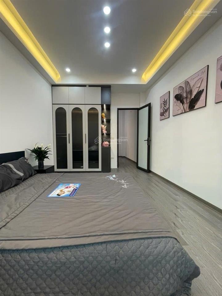 6.4 tỷ nhà minh khai, 2 thoáng, ngõ thông, xây mới 3 ngủ nội thất, sđcc, không quy hoạch