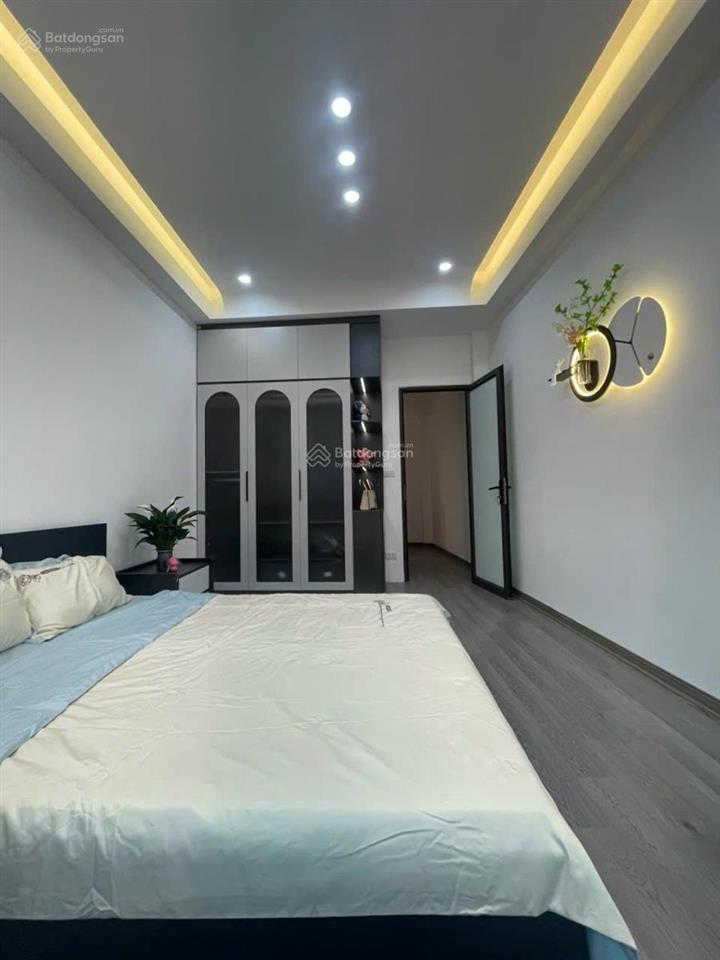 6.4 tỷ nhà minh khai, 2 thoáng, ngõ thông, xây mới 3 ngủ nội thất, sđcc, không quy hoạch