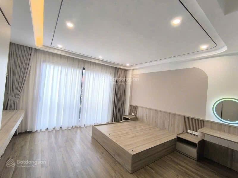 Ô tô đỗ cửa phố nguyễn đức cảnh 45m2 x4t giá 8.5 tỷ sổ cc có tl bao qh