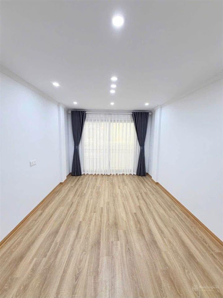 Lô góc phố vĩnh tuy 25m2 x 6t giá 4.1 tỷ sổ cc có tl bao qh