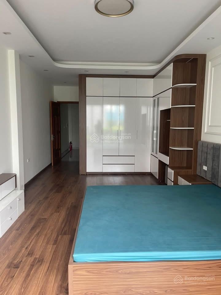 Ô tô đỗ phố nguyễn đức cảnh 30m2 x 5t giá nhỉnh 6 tỷ sổ cc 2 thoáng có tl
