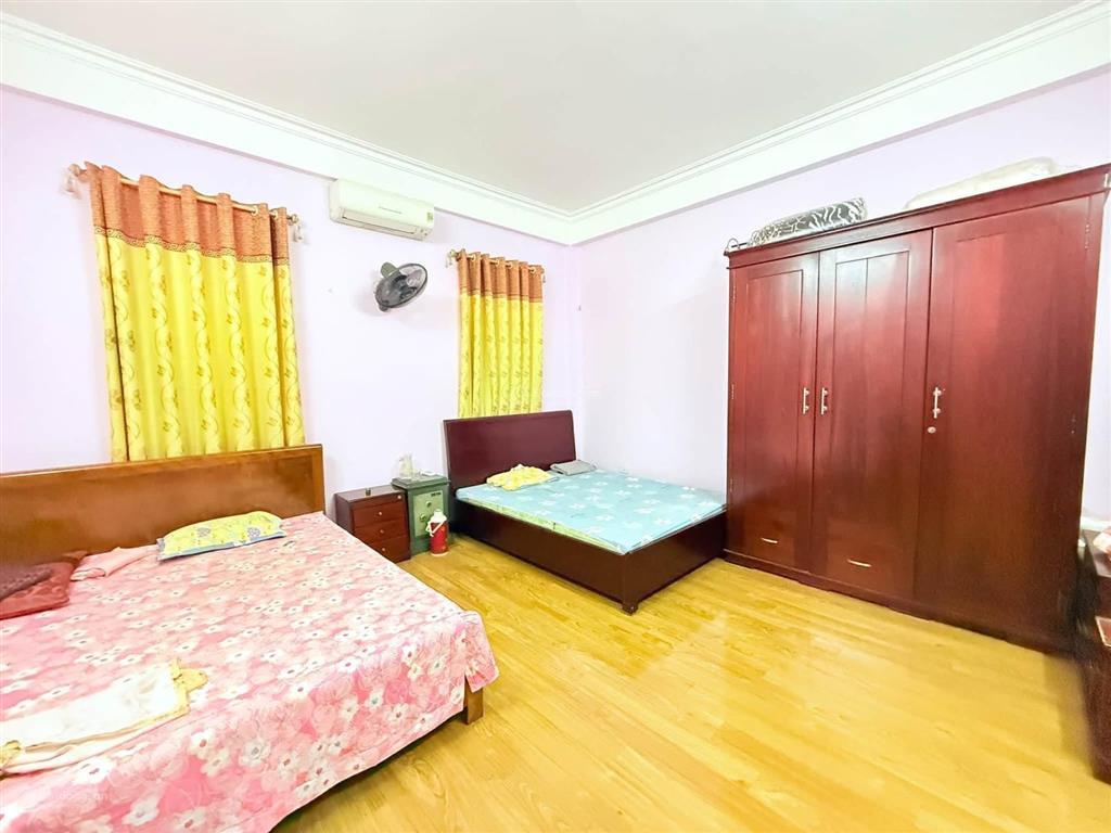 Lô góc 2 mặt ngõ phố mạc thị bưởi 43m2 x5t giá 8.1 tỷ sổ cc có tl kd