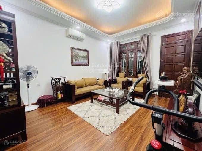 Mặt ngõ kinh doanh phố dương văn bé 35m2 x5t dân xây chắc chắn kinh doanh có tl bao qh