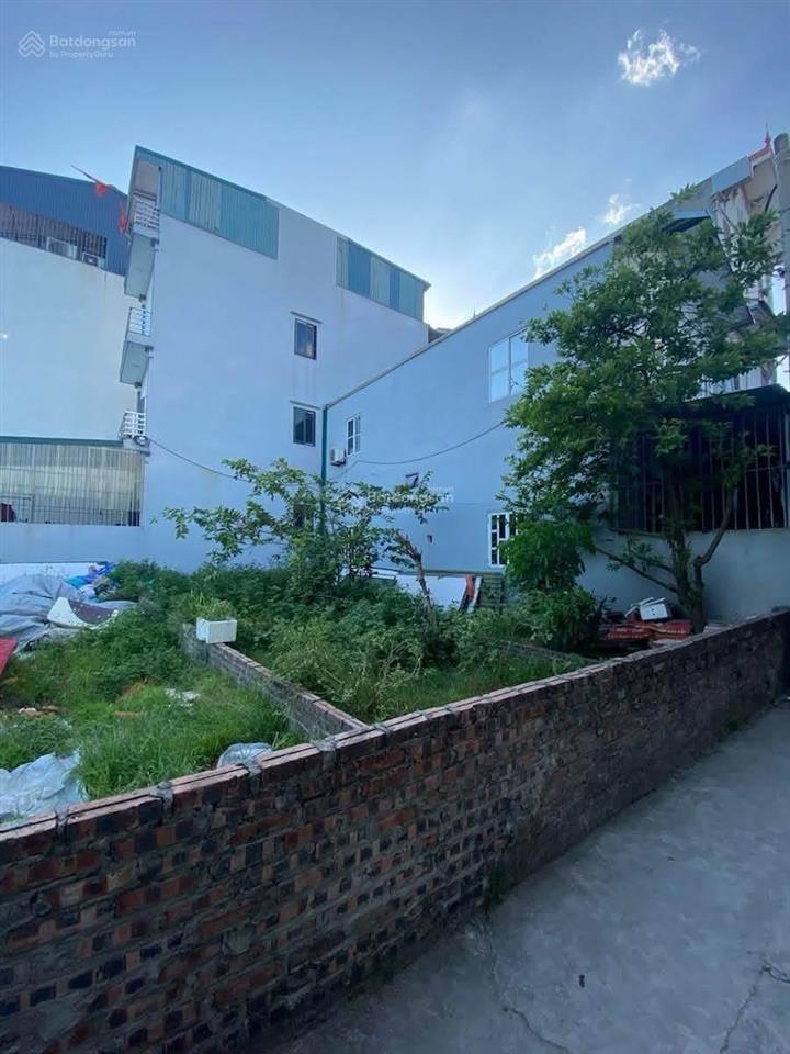 Gần phố yên duyên 50m2 đất giá 6.6 tỷ có tl bao qh, vị trí đẹp đất vuông vắn