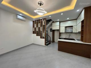 Gần phố minh khai 48m2 x5t 3pn giá nhỉnh 9 tỷ sổ đỏ cc 2 thoáng dân xây mới ở ngay có tl