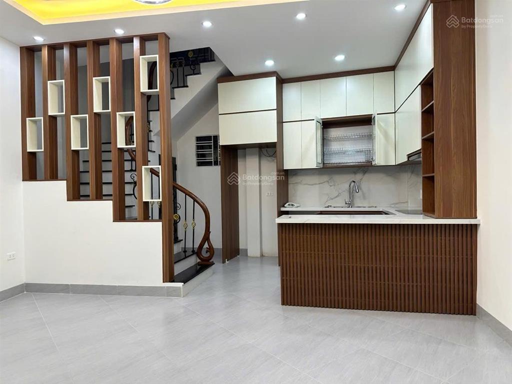 Gần phố minh khai 48m2 x5t 3pn giá nhỉnh 9 tỷ sổ đỏ cc 2 thoáng dân xây mới ở ngay có tl
